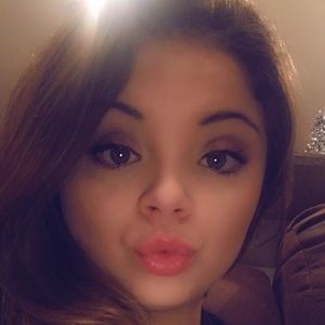 Meet your Posher, Kelsey